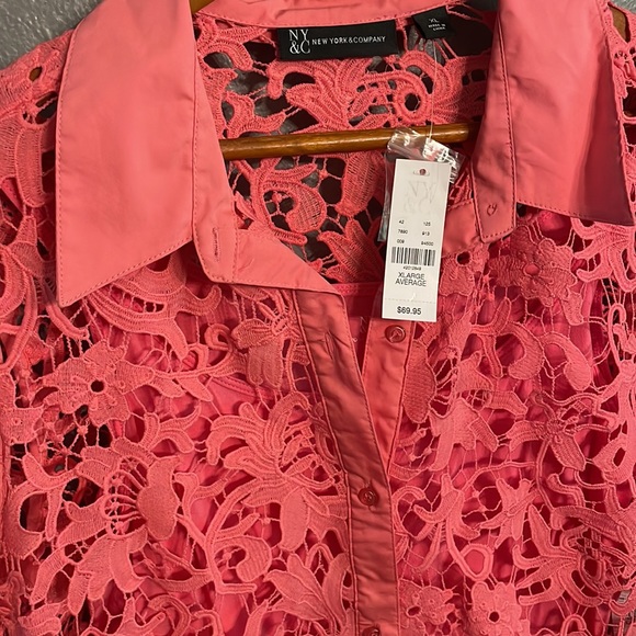 New York & Company Lace overlay Button down top - New with tags - Picture 2 of 7